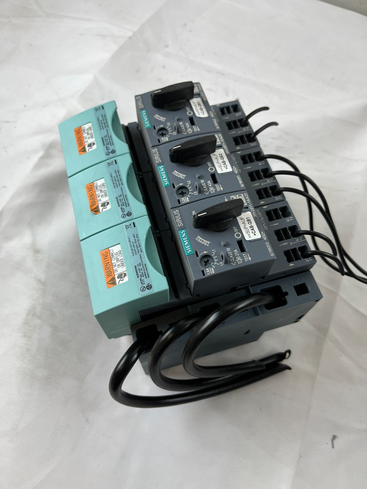 Siemens Sirius 3RV2011 Motor Starter Lot 3x MPCB 1.1-3.2A w Base Modules Used