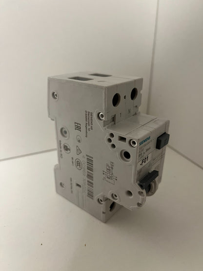 Siemens RCBO 5SU1356-6KK10 B10 30mA Residual Current Circuit Breaker - Used