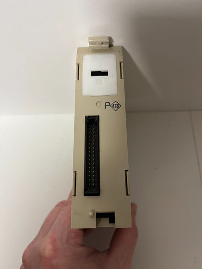 Omron C200H-OC222 Output Unit 250VAC/24VDC 2A - Used, Tested Working