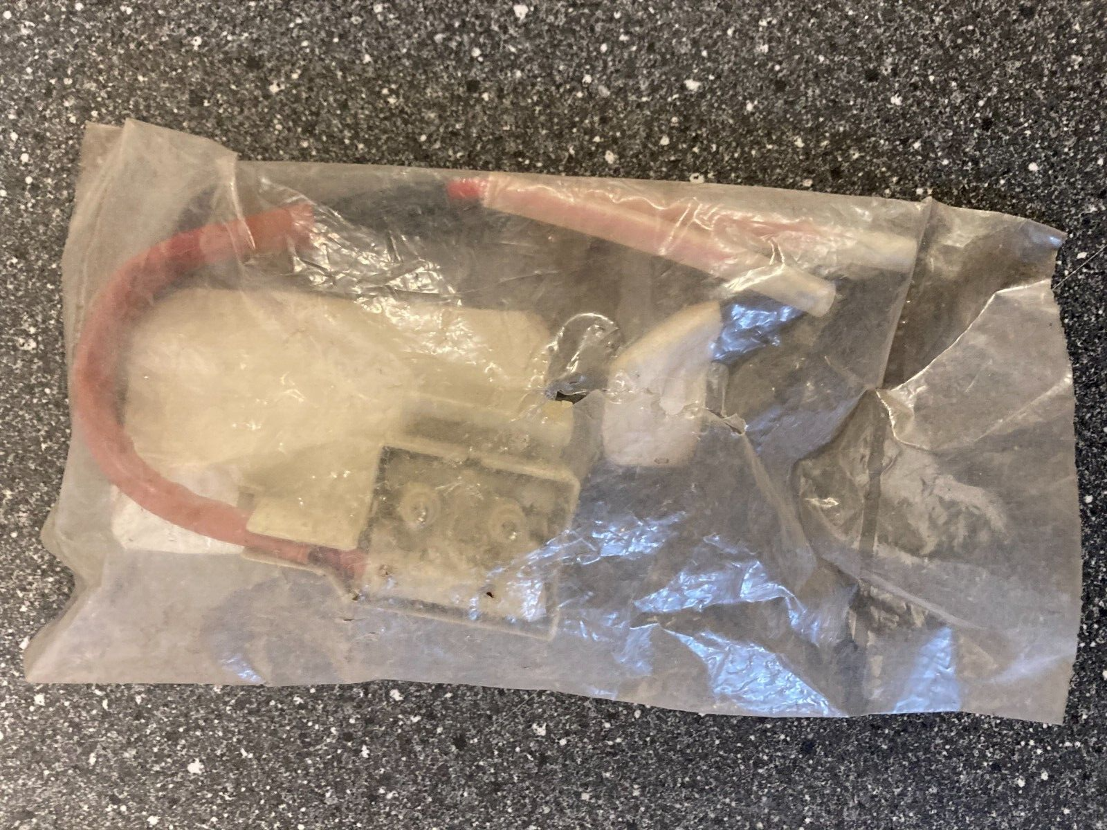 Junkers Bosch Boiler Ignition Cable PN: 8714401532 - NOS ZR/ZSR/ZWR Cerastar