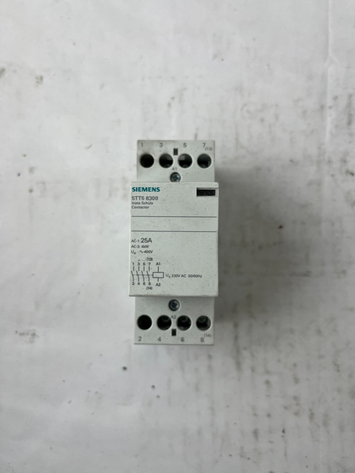 Siemens 5TT58300 Installation Contactor 25A 230V AC DIN Rail 4-Pole Used Spare