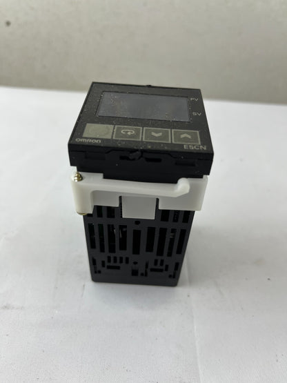 Omron E5CN-Q2HTC-500 Digital Temperature Controller 48x48mm 100-240VAC Heater