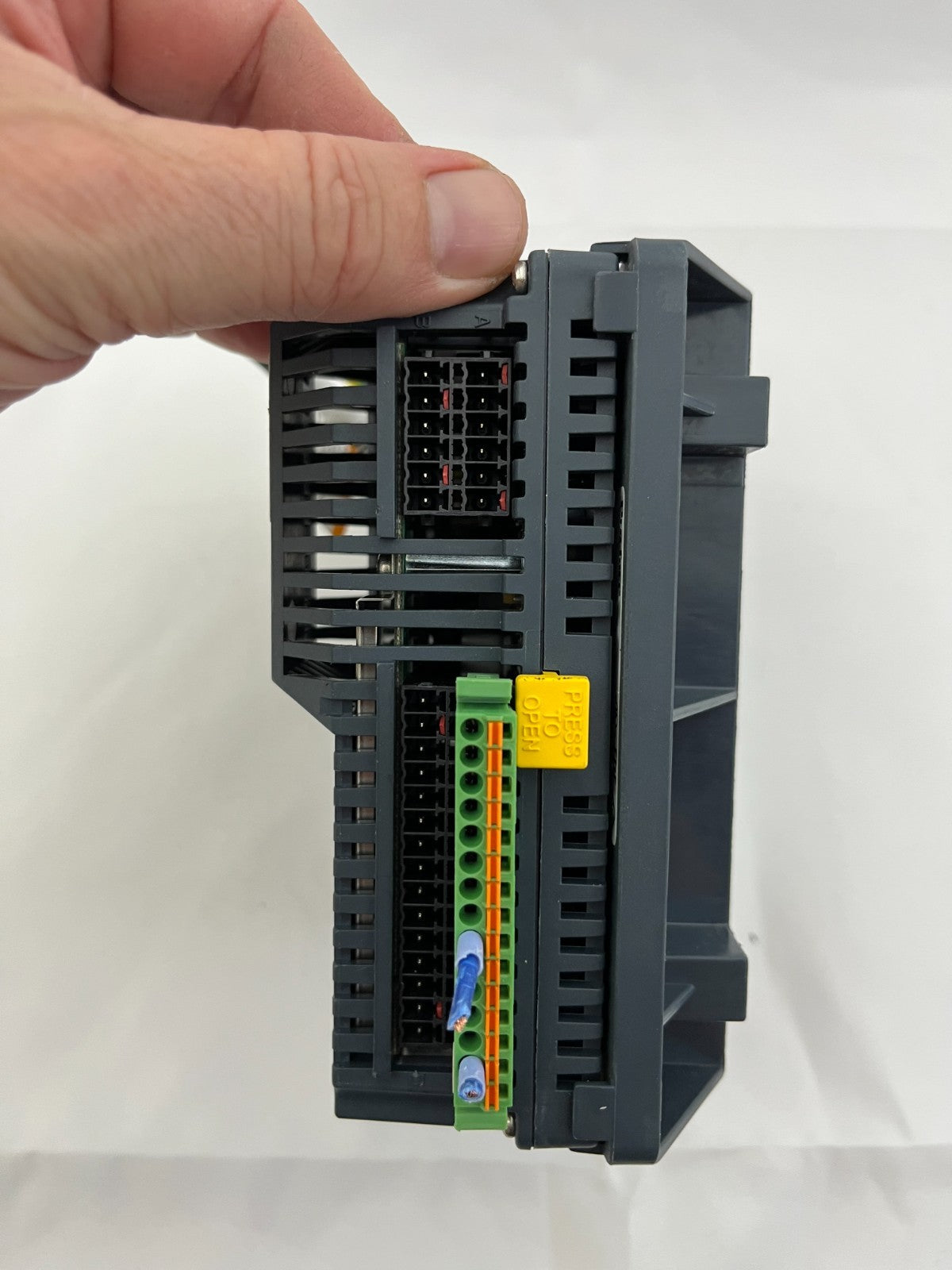 Pro-face LM4201TADDC Modular HMI Controller PFXLM4201TADDC LT4000M Used Working