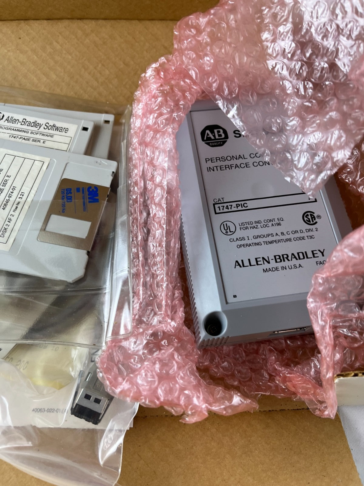 Allen-Bradley 1747-PIC SLC 500 RS-232 to DH-485 Interface Converter New