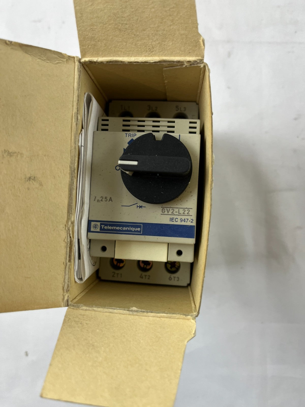 Telemecanique GV2 L22 Motor Circuit Breaker 25A IEC947-2 New Spare Unit Original
