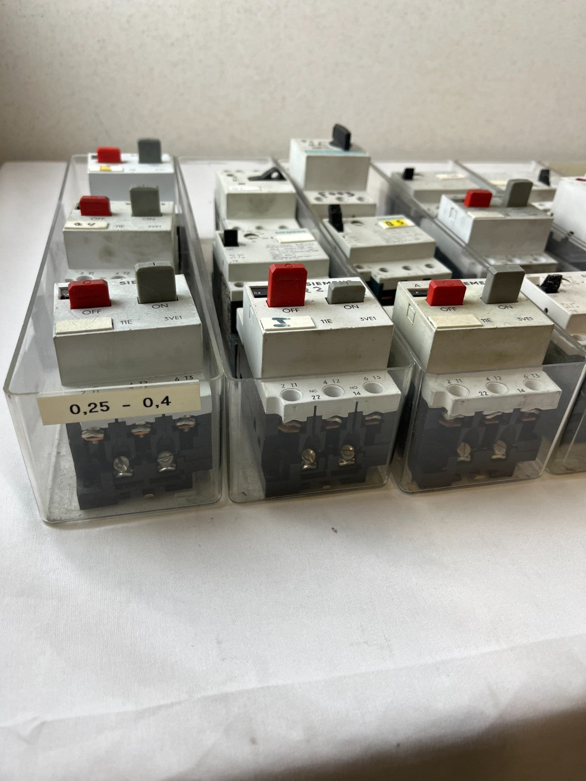 Siemens Motor Starter Lot 18pcs 3VE1 3RV 3VU MPCB Used Working Spare Units