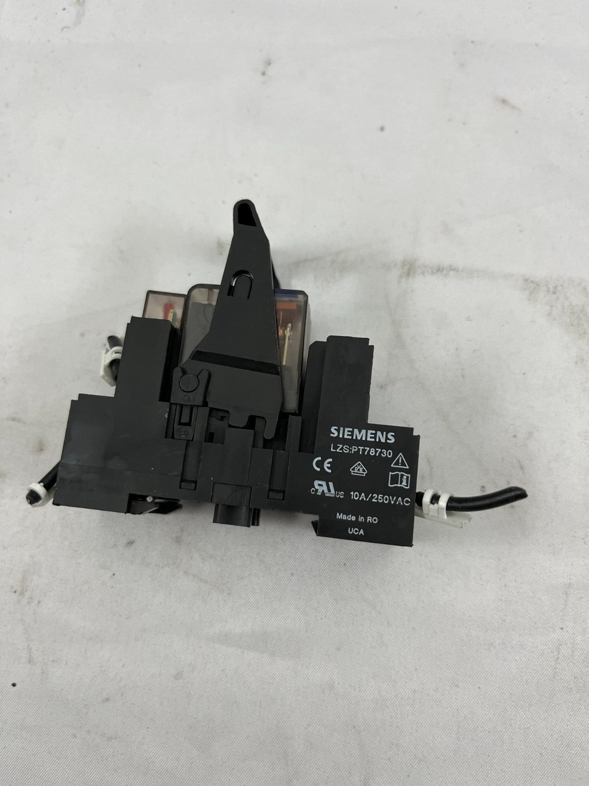 14x iemens Relay Unit LZS:PT3A5L24 Complete 3CO 24VDC + LZX:PT370024 Relay