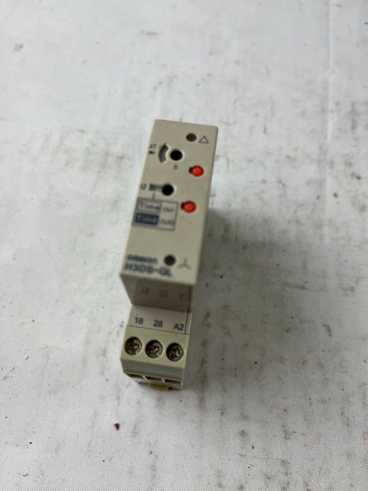 Omron H3DS-GL Timer Relay 24-230VAC 24-48VDC DIN Rail Used Spare Unit