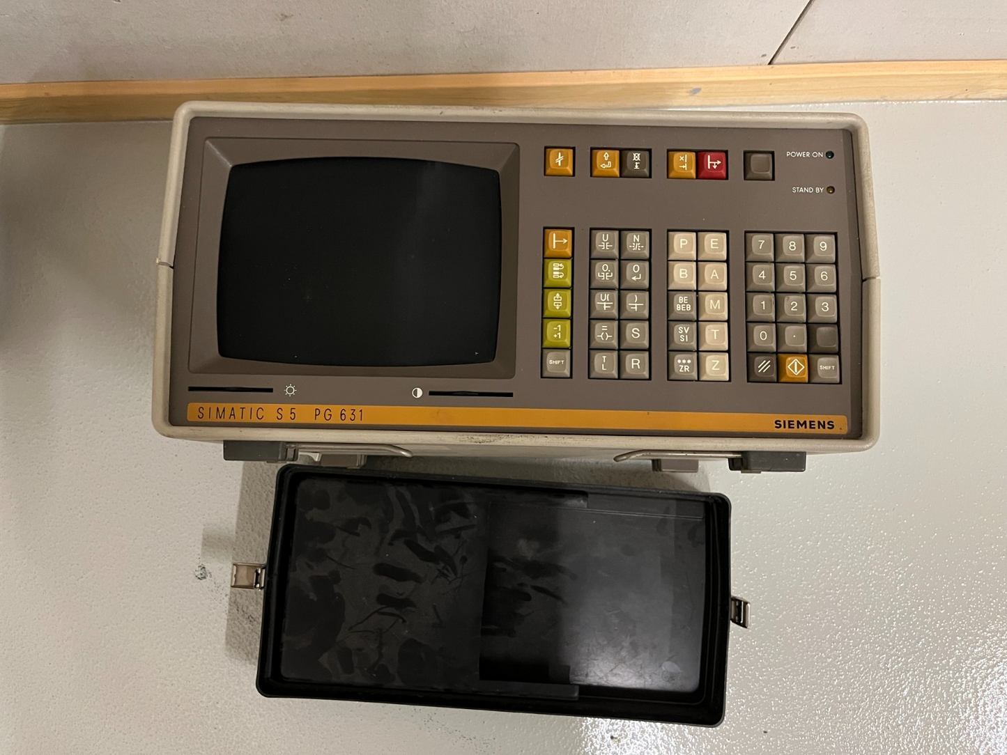 Siemens SIMATIC S5 PG631 Programming Unit, Vintage PLC Programmer Untested