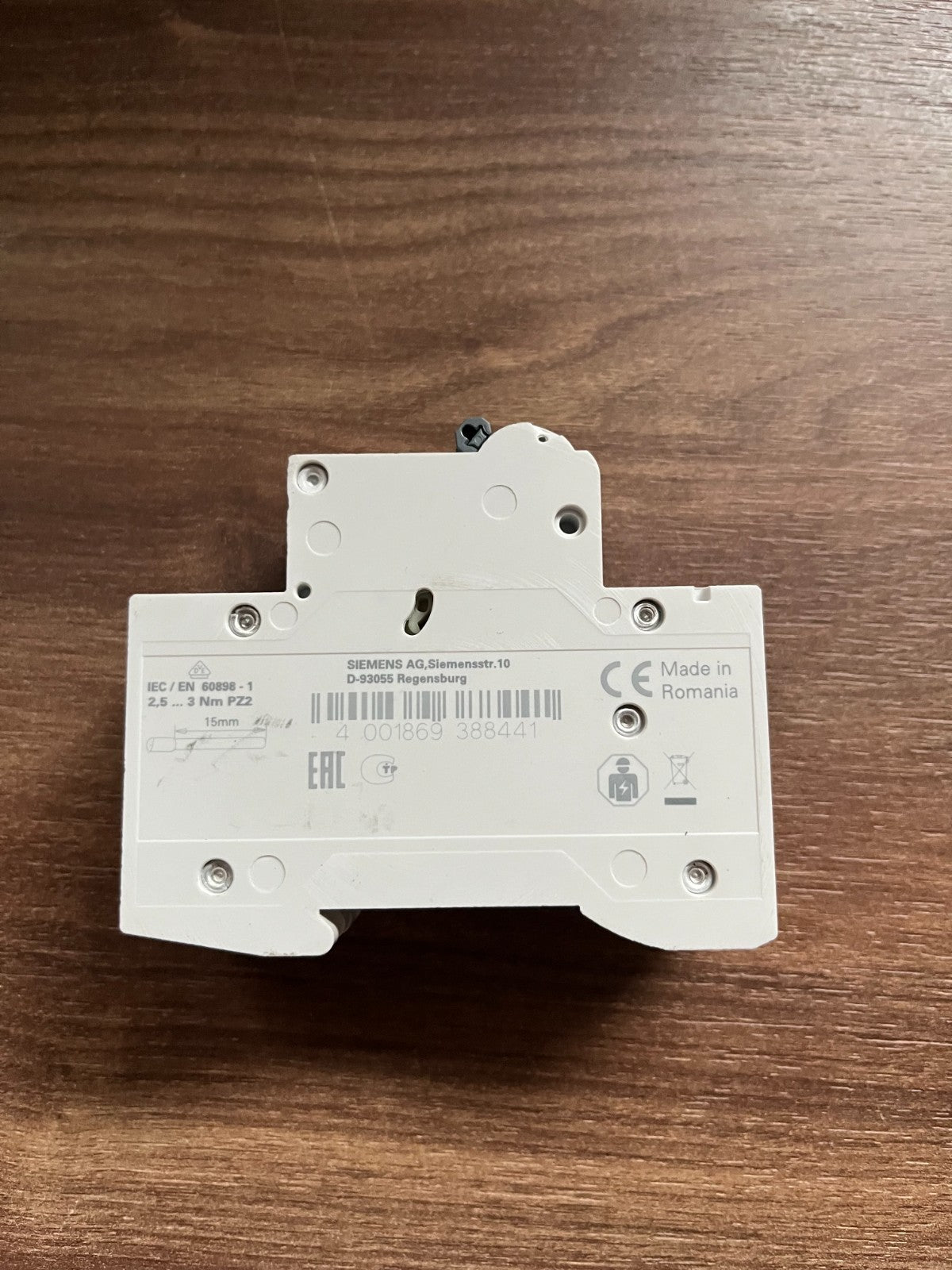 Siemens 5SL6206-7 SENTRON MCB 2-Pole C6 6A 400V Used Spare Unit