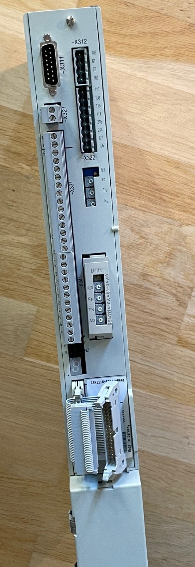 Siemens 6SN1123-1AA00-0AA1 SIMODRIVE 611 15A Power Module 1-Axis – New Unused