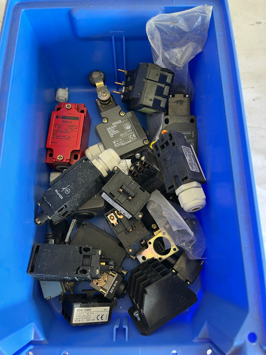Telemecanique XCK Industrial Limit Switches & Control Components Mixed Bundle Used
