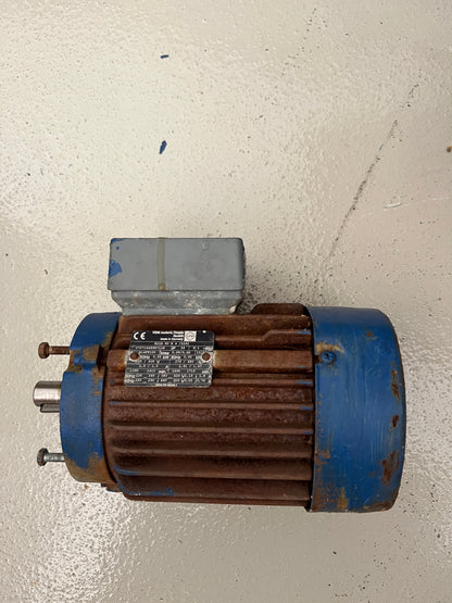VEM K21R 80 K 4 0.55kW 3-Phase Electric Motor 230/400V Used Working