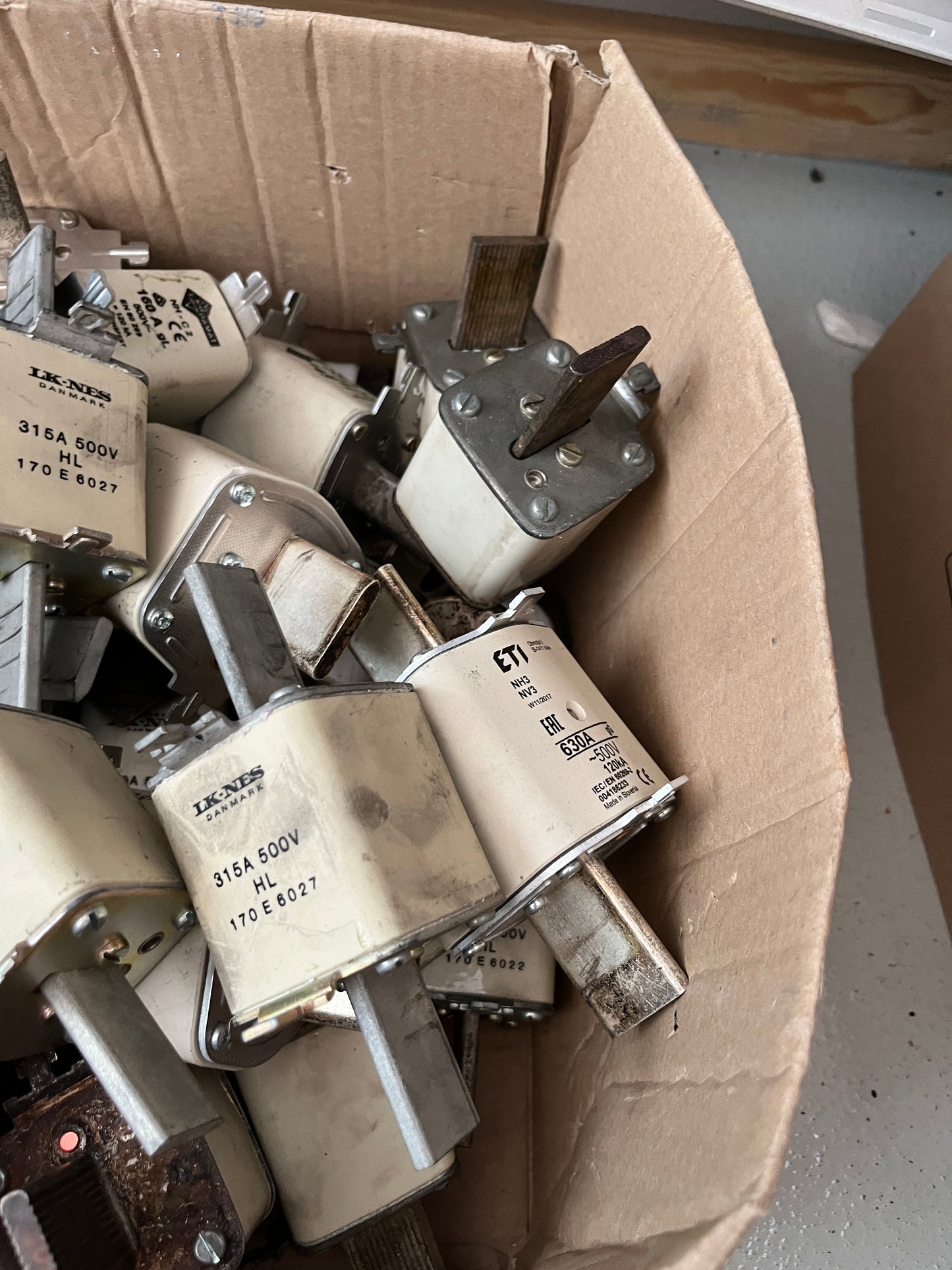 315A 500V NH Industrial Fuse Links Mixed Bundle IK-NES ETI Used