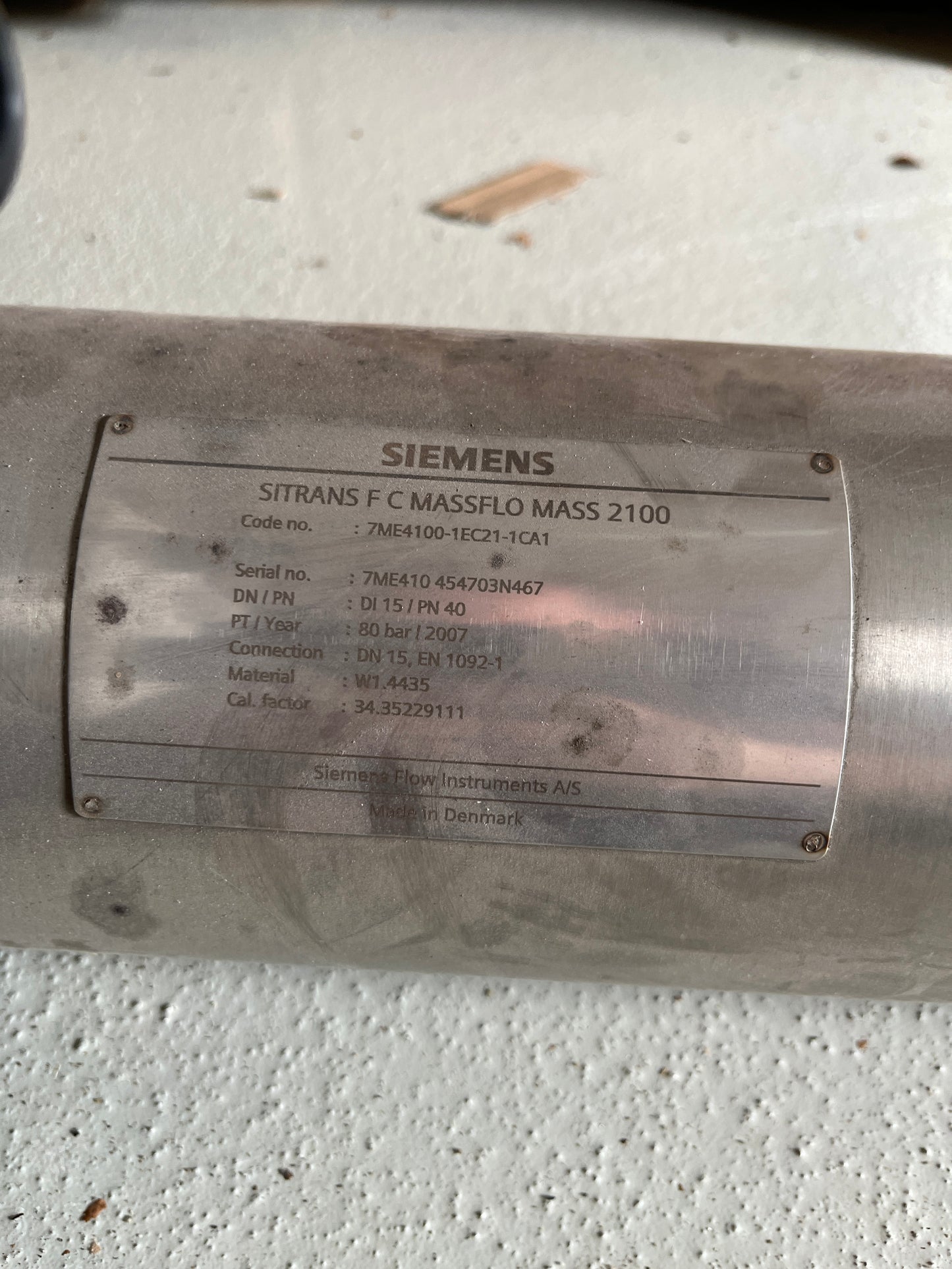 Siemens SITRANS F C MASSFLO MASS 2100 7ME4100-1EC21-1CA1 DN15 Coriolis Flowmeter Used