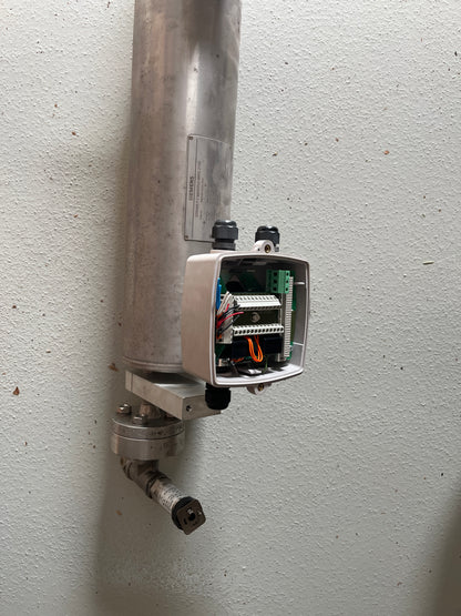 Siemens SITRANS F C MASSFLO MASS 2100 7ME4100-1EC21-1CA1 DN15 Coriolis Flowmeter Used