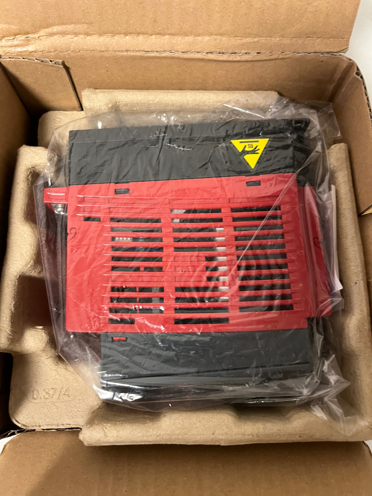Toshiba TOSVERT VF-nC3 VFNC3S-2007PL 0.75kW 200-240V Variable Frequency Drive New