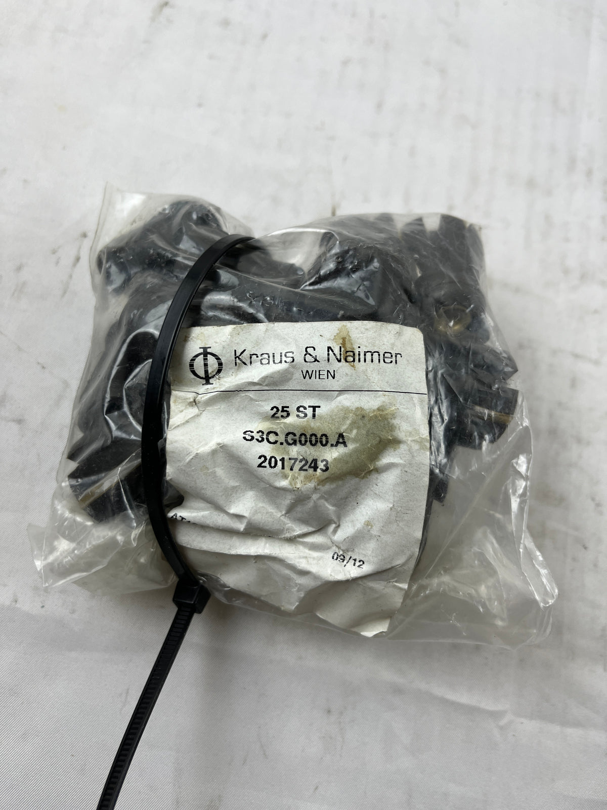 Kraus & Naimer S3C.G000.A Components – 25 pcs – New