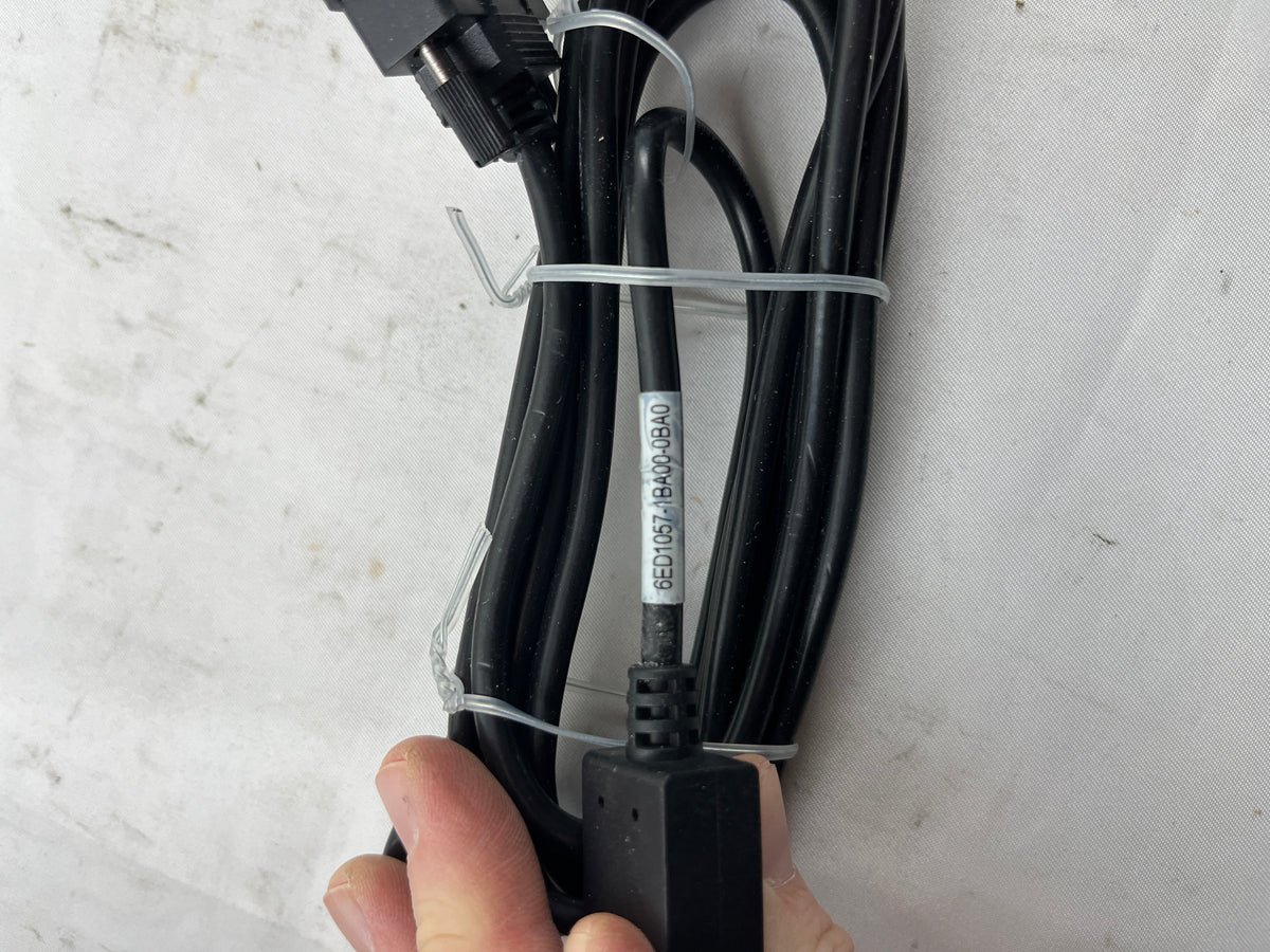 Siemens LOGO! TD Cable 6ED1057-1BA00-0BA0 – 2.5 m